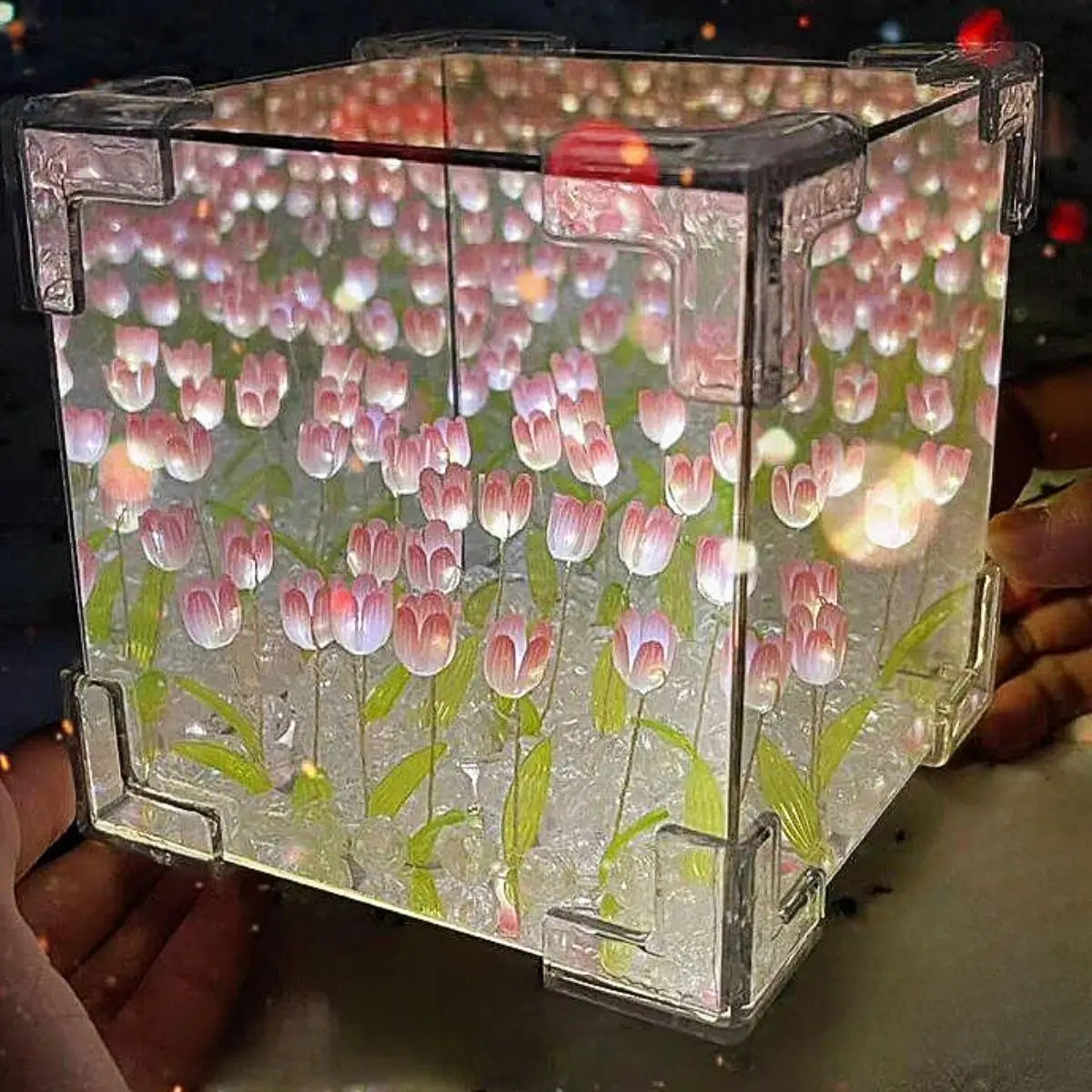 DIY Tulip Mirror Cube Lamp